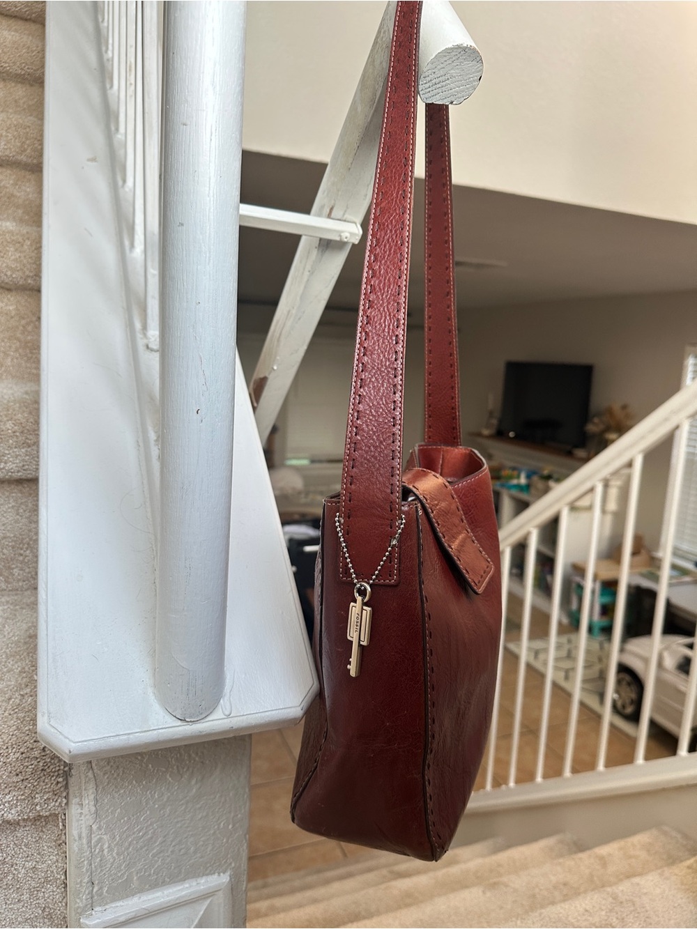 Vintage Fossil ZB9097 90s Oxblood Brown Genuine Leather Shoulder Bag Purse - Picture 12 of 13
